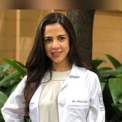 Dra. Mariana Mazeu Barbosa de Oliveira